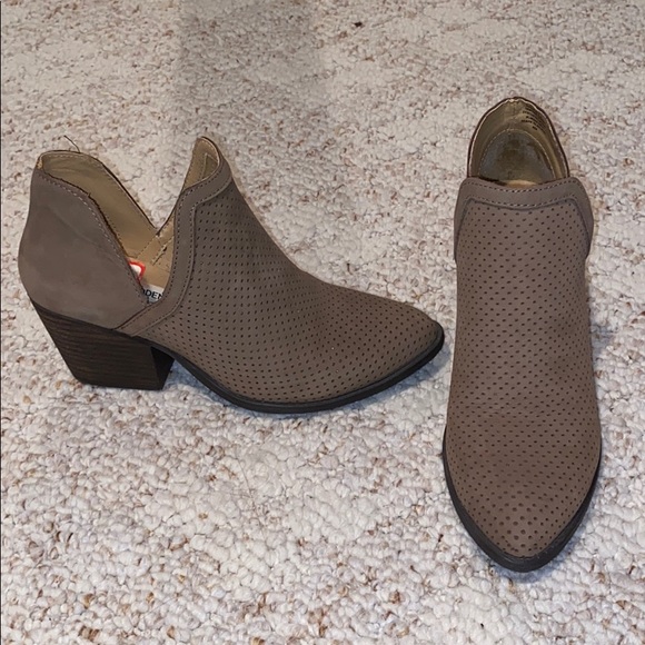 Steve Madden Shoes - Steve Madden Booties